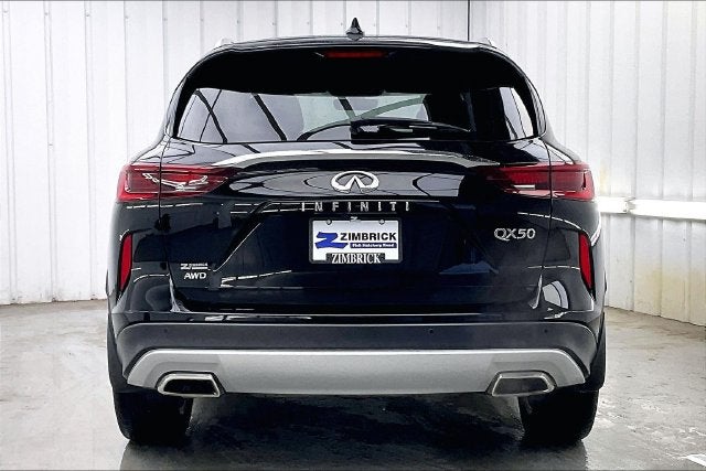 2023 INFINITI QX50 LUXE
