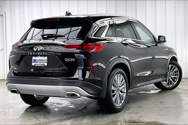 2025 INFINITI QX50 LUXE