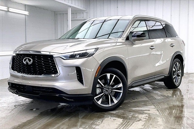 2025 INFINITI QX60 LUXE