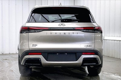 2025 INFINITI QX60 LUXE