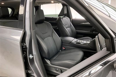 2025 INFINITI QX60 LUXE VISION PACKAGE