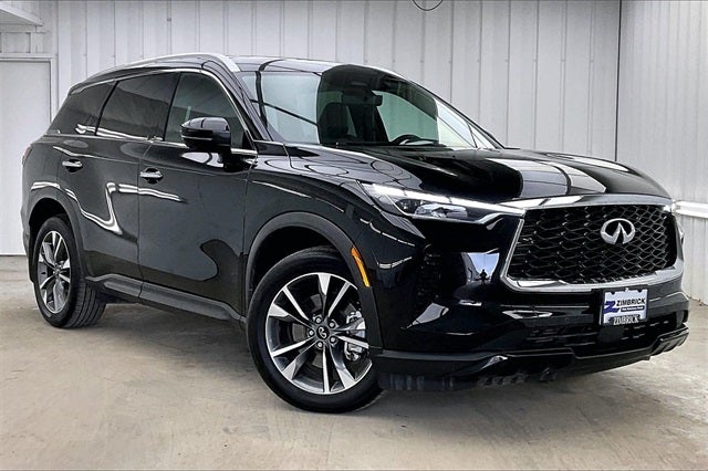 2025 INFINITI QX60 LUXE