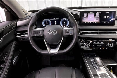 2025 INFINITI QX60 LUXE