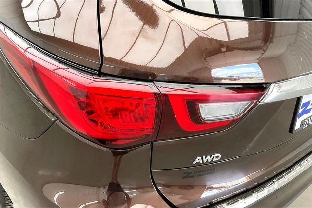 2019 INFINITI QX60 LUXE