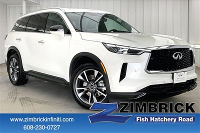 2023 INFINITI QX60 LUXE