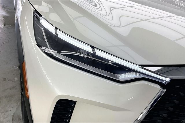 2023 INFINITI QX60 Sensory VISION AND TOW PKG