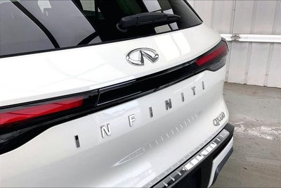2023 INFINITI QX60 Sensory VISION AND TOW PKG