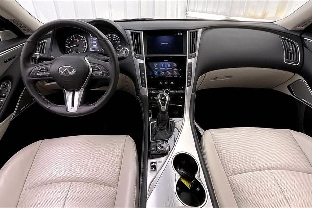 2023 INFINITI Q50 LUXE