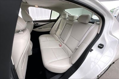 2023 INFINITI Q50 LUXE