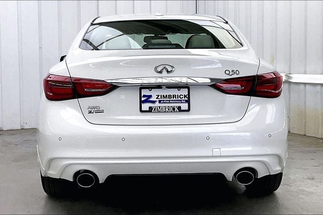 2023 INFINITI Q50 LUXE