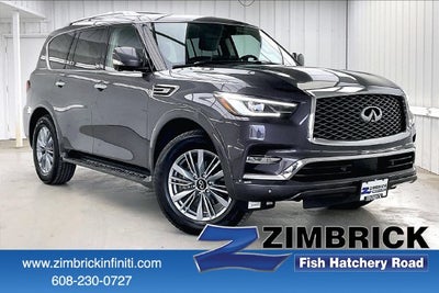 2023 INFINITI QX80 LUXE 8 PASSENGER