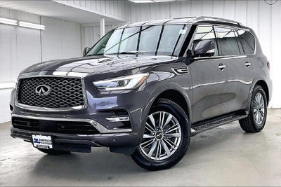 2023 INFINITI QX80 LUXE 8 PASSENGER