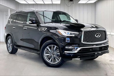 2022 INFINITI QX80 LUXE