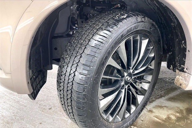 2021 INFINITI QX80 Premium Select