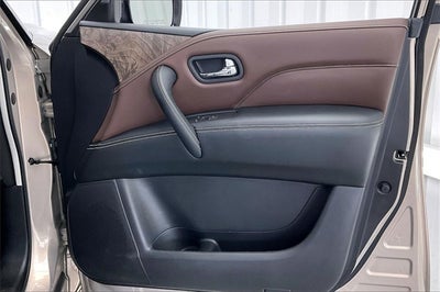 2021 INFINITI QX80 Premium Select