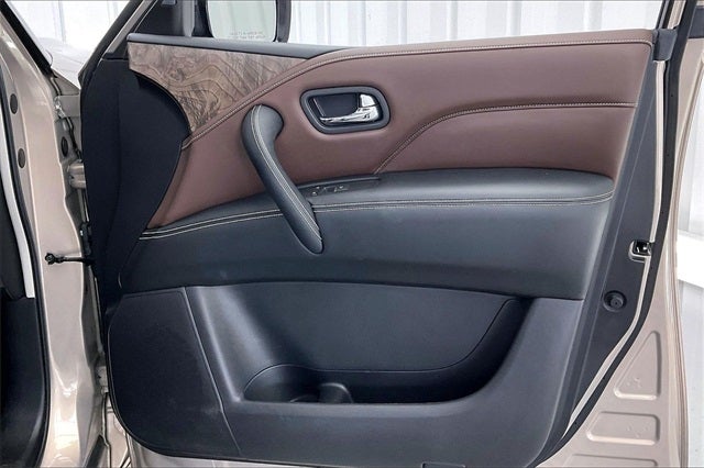 2021 INFINITI QX80 Premium Select