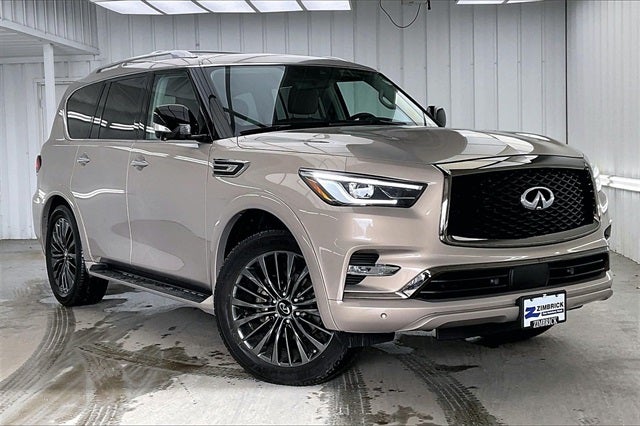 2021 INFINITI QX80 Premium Select