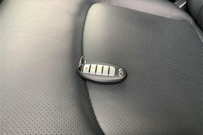 2023 INFINITI QX80 Premium Select