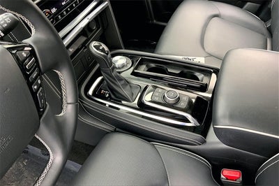 2023 INFINITI QX80 Premium Select