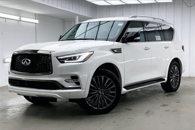 2023 INFINITI QX80 Premium Select