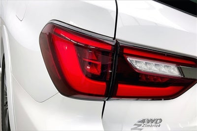 2023 INFINITI QX80 Premium Select