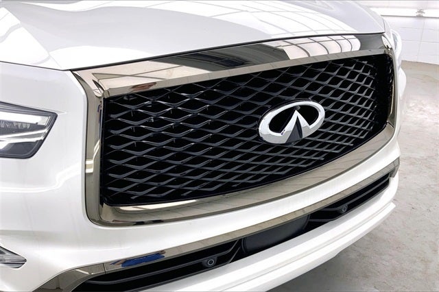 2023 INFINITI QX80 Premium Select