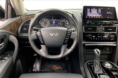 2023 INFINITI QX80 Premium Select