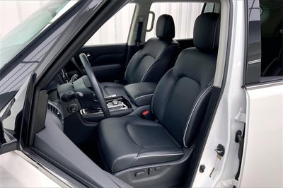 2023 INFINITI QX80 Premium Select