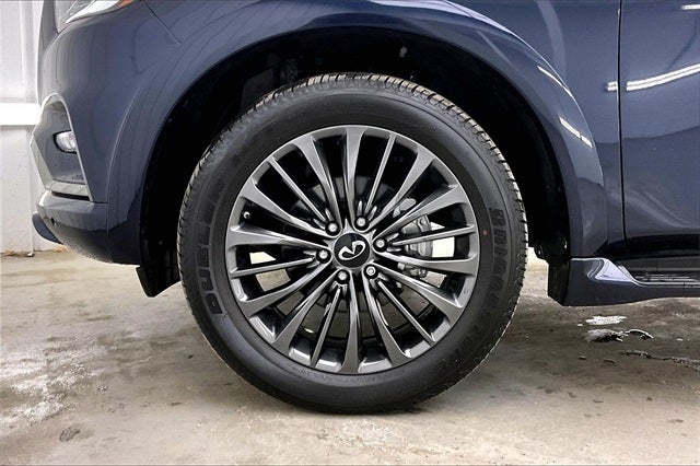 2024 INFINITI QX80 Premium Select