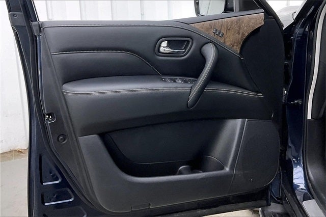 2024 INFINITI QX80 Premium Select