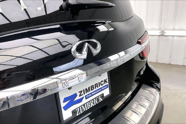 2023 INFINITI QX80 Sensory