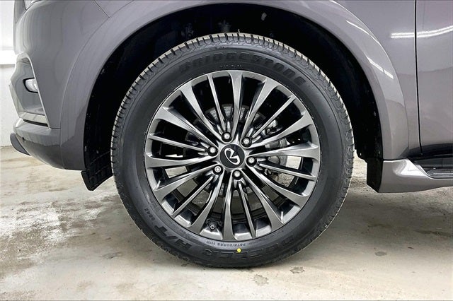 2024 INFINITI QX80 Sensory