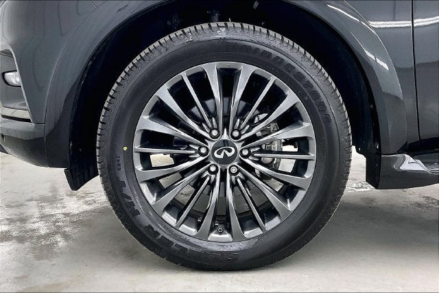 2024 INFINITI QX80 Sensory
