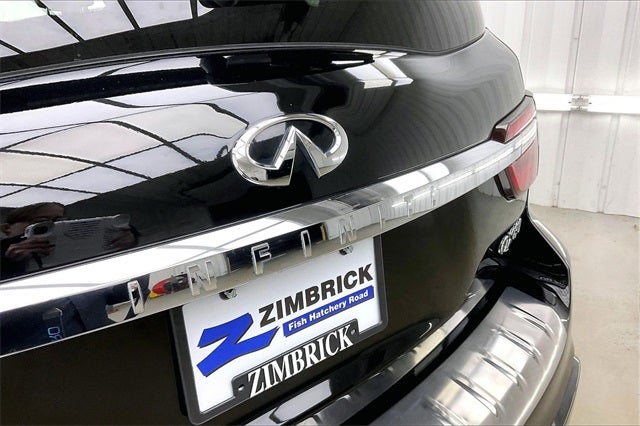 2021 INFINITI QX80 Sensory