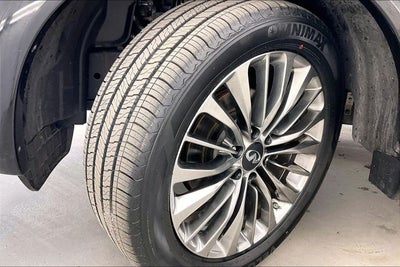 2021 INFINITI QX80 Sensory