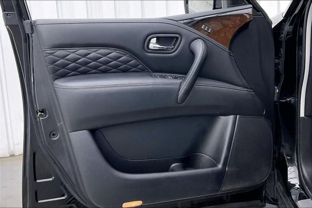 2019 INFINITI QX80 LUXE SENSORY