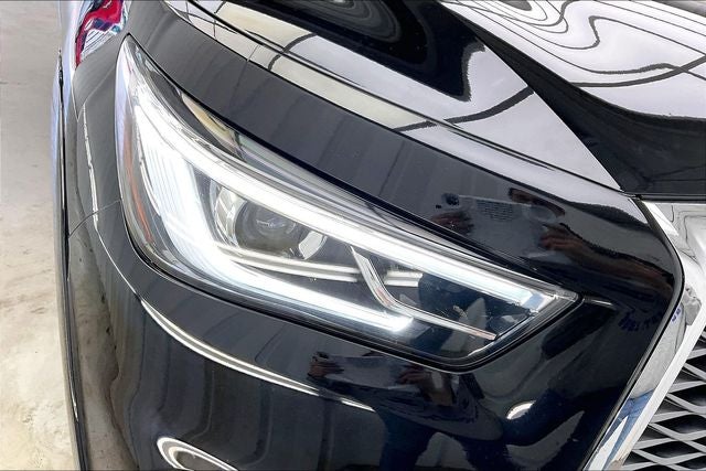 2019 INFINITI QX80 LUXE SENSORY