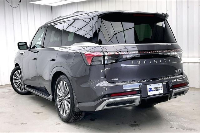 2026 INFINITI QX80 LUXE
