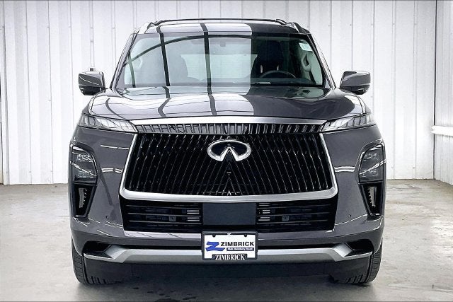 2026 INFINITI QX80 LUXE