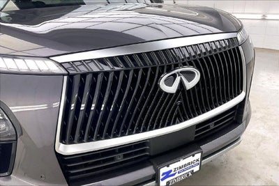 2026 INFINITI QX80 LUXE