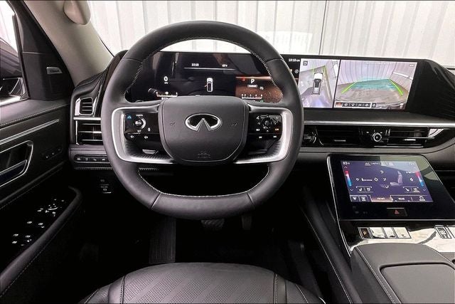 2026 INFINITI QX80 LUXE