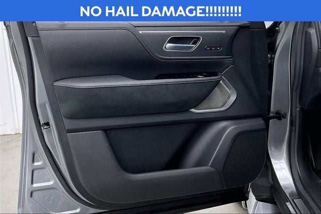 2025 INFINITI QX80 SENSORY 8 PASSENGER