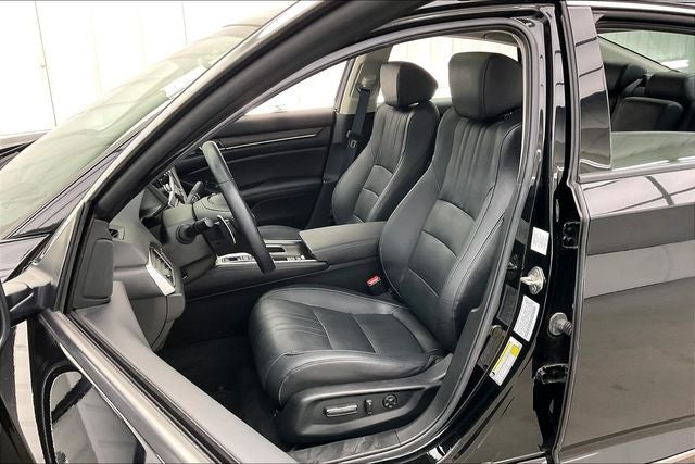 2019 Honda Accord Touring 2.0T