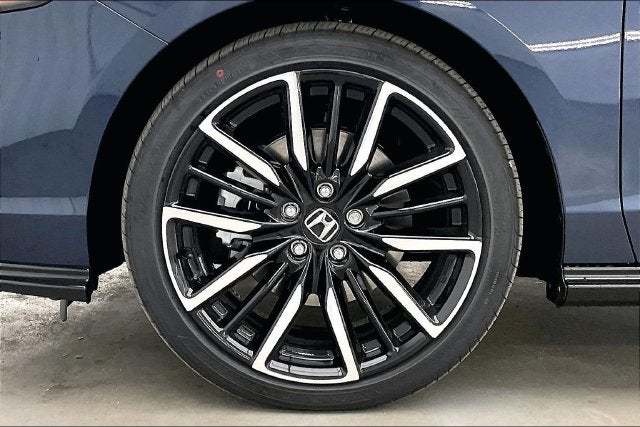 2026 Honda Accord Hybrid Touring InStock