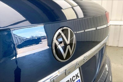 2023 Volkswagen Atlas Cross Sport 3.6L V6 SEL Premium R-Line