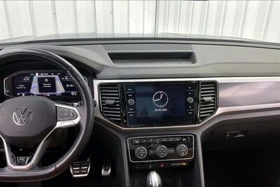 2023 Volkswagen Atlas Cross Sport 3.6L V6 SEL Premium R-Line