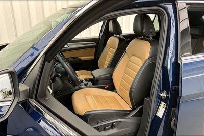 2023 Volkswagen Atlas Cross Sport 3.6L V6 SEL Premium R-Line