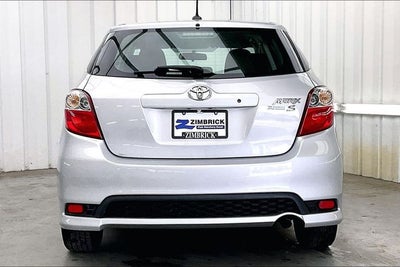 2011 Toyota Matrix Base