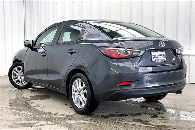 2016 Scion iA Base