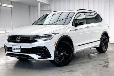 2023 Volkswagen Tiguan 2.0T SE R-Line Black